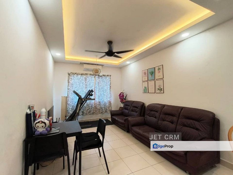 Renovated + 2 Car Parks ✅️ Apartment for SALE | Pangsapuri De Bayu, Setia Alam 装修 + 2 个车位 ✅️ 公寓出售, Selangor, Shah Alam