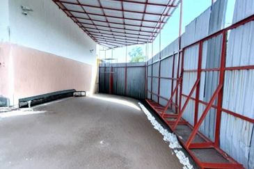 Pulau Indah Industrial Area