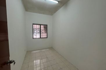 Bayu Villa Apartment, Bayu Perdana