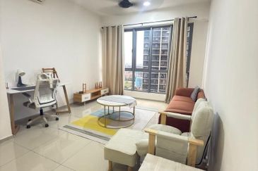 Gravit8 @ Klang South