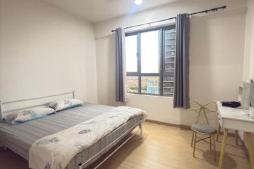 Gravit8 @ Klang South