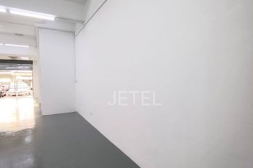 Bayu Tinggi Commercial Centre -Taipan