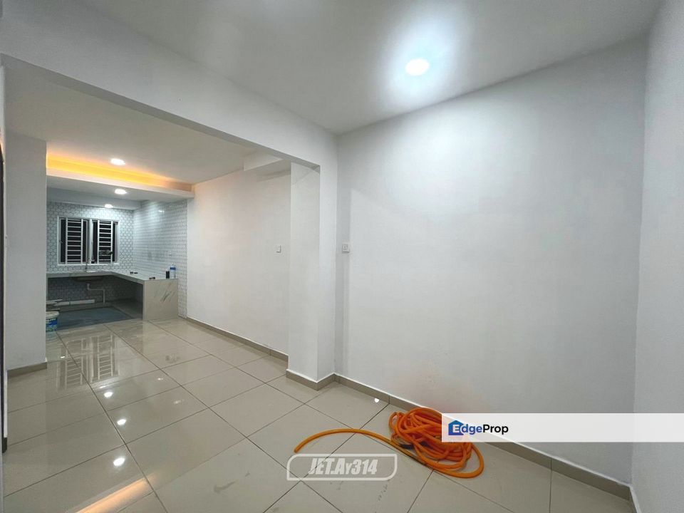 Fully Renovated + Kitchen Extended ✅️ Double Storey Terrace House for SALE | Taman Saujana, Bukit Kapar, Klang 吧生加埔 | 全面装修 + 厨房扩建 ✅️ 双层排屋 出售, Selangor, Kapar 