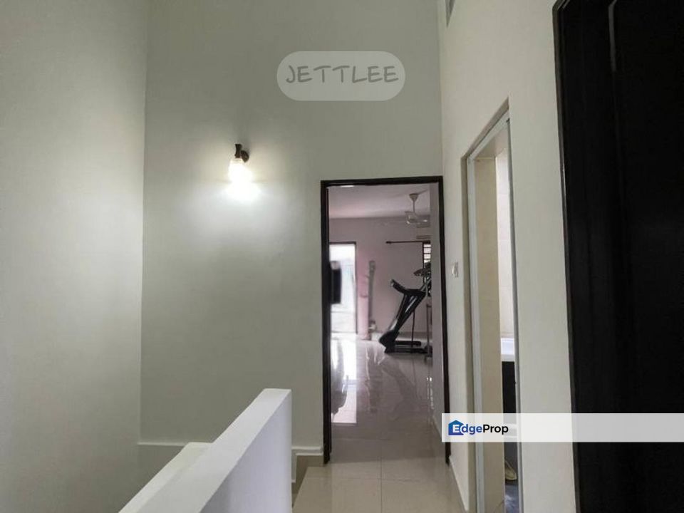 Renovated + Well Maintained ✅️ Double Storey Terrace House for SALE | Taman Klang Utama, Jalan Kapar, Klang 吧生加埔路卫星市 | 装修 + 永久地契 ✅️ 双层排屋 出售, Selangor, Klang