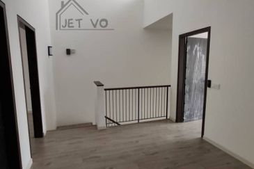 Nadira 3 @ Bukit Raja