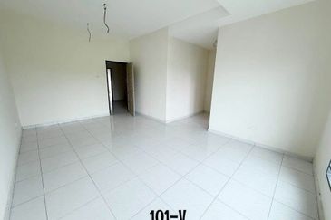 BRAND NEW + Spacious 2.5 Storey ✅️ Terrace House for SALE | Taman Sri Gadong, Telok Gadong Besar, Klang  全新 + 宽敞2.5层 ✅️ 排屋出售 | 巴生, Sri Gadong花园