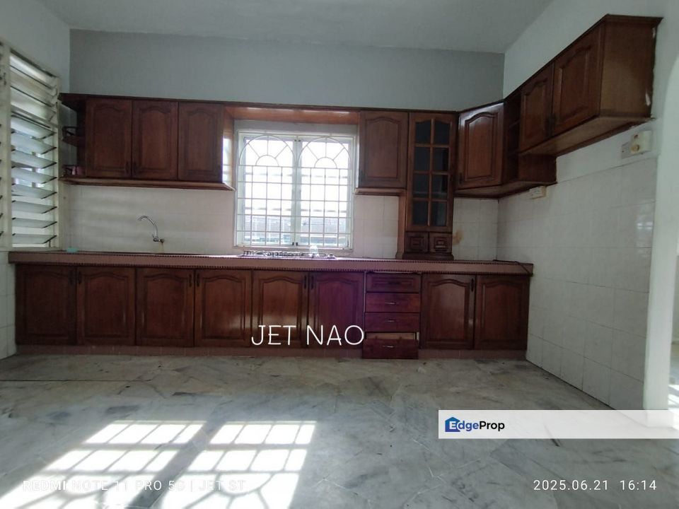 Spacious Endlot Terrace 🏡 Double Storey Terrace House for Rent in Batu 3.5, Jalan Kapar, Klang 宽敞边屋 🏡 巴生加埔路3.5支 双层排屋出租, Selangor, Kapar 