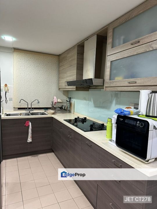 Renovated & Fully Furnished 💫 Vista Bayu Apartment 🏢 for Sale in Taman Bayu Perdana, Klang 装修完善与全带家私 💫 公寓 🏢 出售于 巴生高阳苑, Selangor, Klang