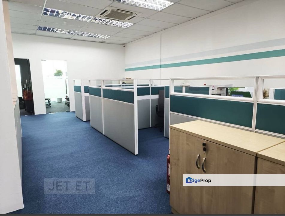 Tenanted 📈 Office Lot 💻 for Sale in The Landmark, Bandar Bukit Tinggi, Klang 已有租户 📈 办公单位 💻 出售 位于 The Landmark, 武吉丁宜镇, 巴生, Selangor, Klang