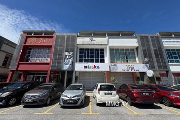 💱 Tenanted Asset 💼 Immediate Cash Flow Hub 🏪 Shop Lot for Sale in 3rd Avenue, Bandar Bukit Raja, Klang |  已有租户即时现金流巴生店铺出售