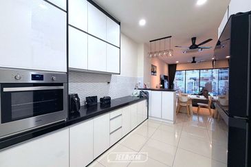 Setia Alam Setia Utama 1