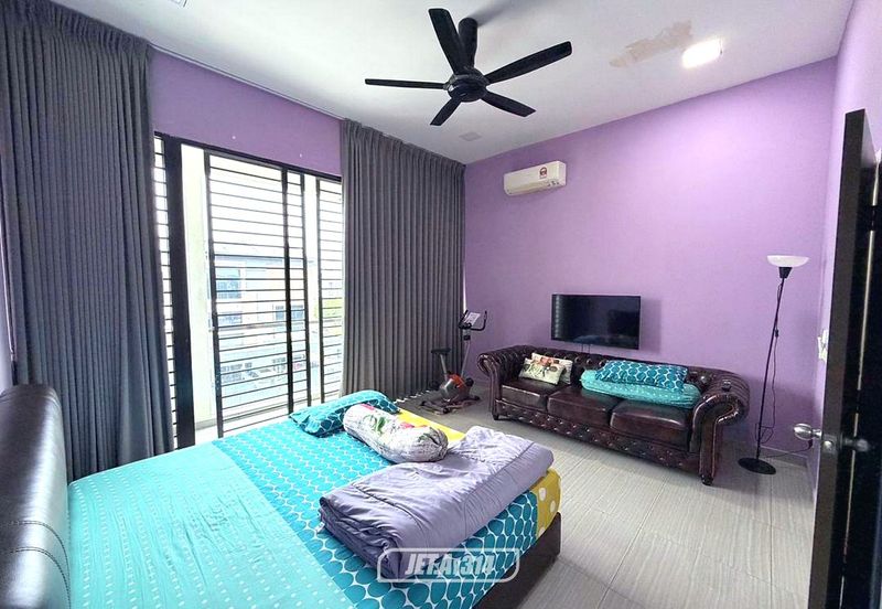 Setia Alam Setia Utama 1