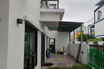 Setia Alam Setia Utama 1