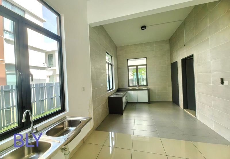 Canary Garden @Bandar Bestari