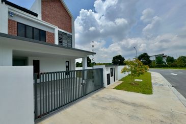 Setia Alam Setia Utama 1