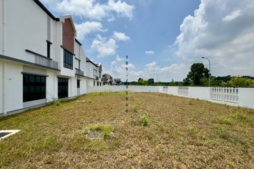 Setia Alam Setia Utama 1