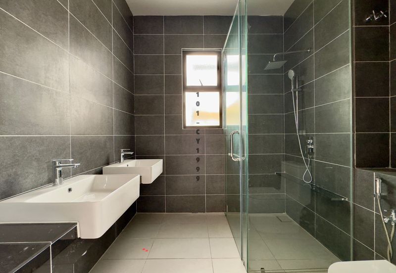 Setia Alam Setia Utama 1