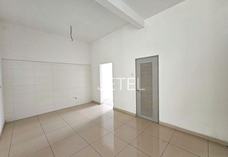 Canary Garden @Bandar Bestari