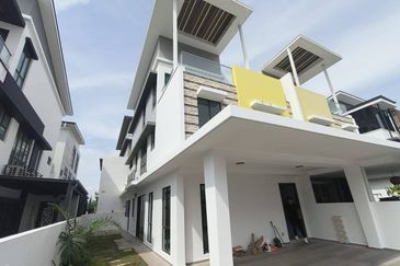 Setia Alam Setia Utama 1