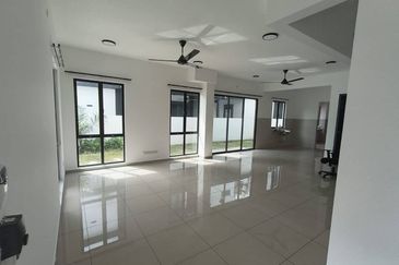 Setia Alam Setia Utama 1