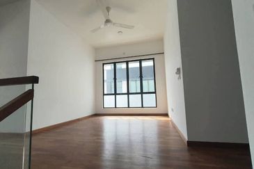 Setia Alam Setia Utama 1