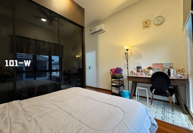 Dremien @ Eco Ardence