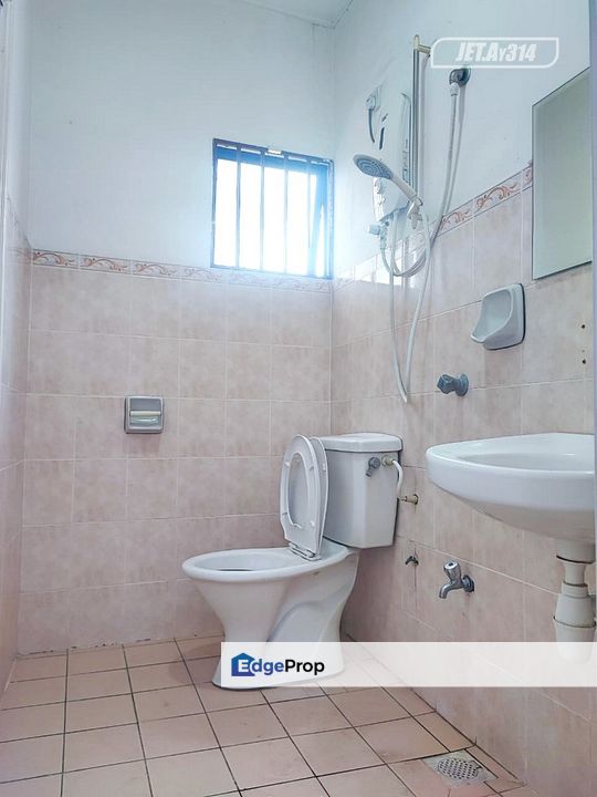 Family Sanctuary in Guarded Community 💖 2-Storey Terrace for Sale @ Kerongsang, Bandar Puteri Klang │ 温馨家园 • 安保社区双层排屋待售, Selangor, Klang