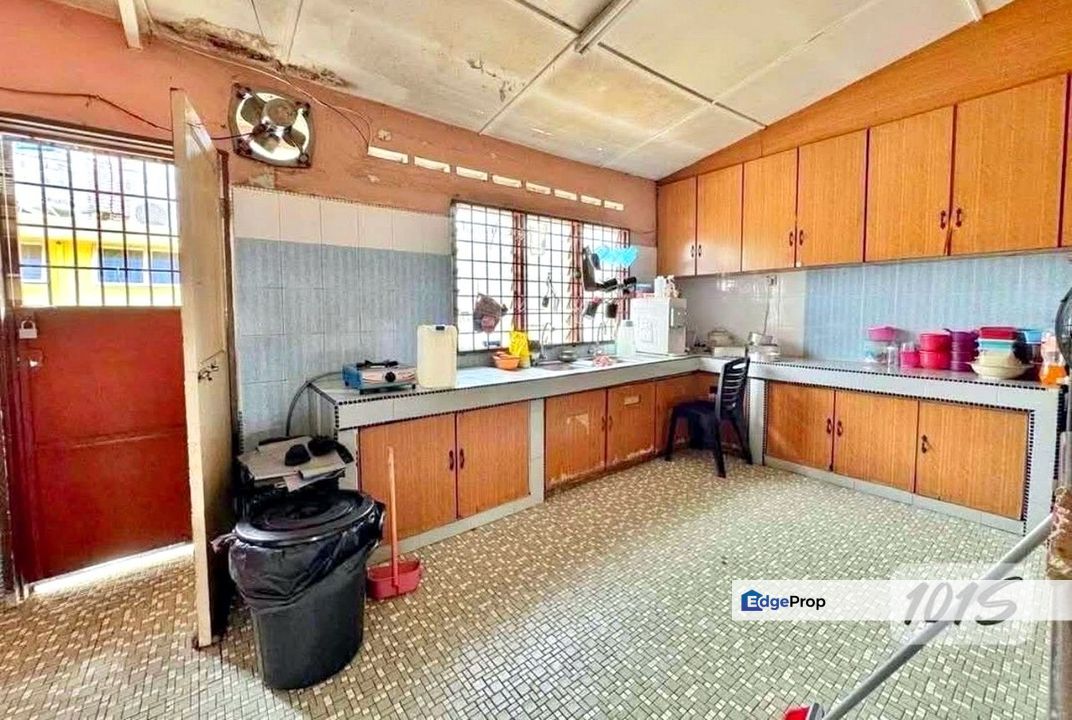Character-Filled "Gu Tiao" Home 🎭 1 Storey Terrace for SALE @ Jln Kim Chuan, Port Klang │ 古早情怀 • "咕条"单层排屋出售, Selangor, Klang