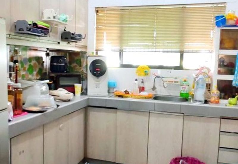 Avira @ Bandar Bukit Raja