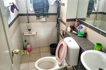 Avira @ Bandar Bukit Raja