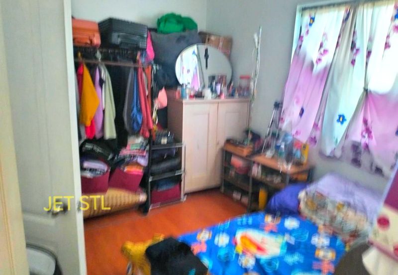 Avira @ Bandar Bukit Raja