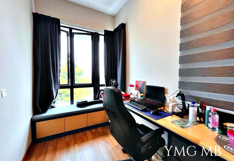 ATHIRA, Bandar Bukit Raja