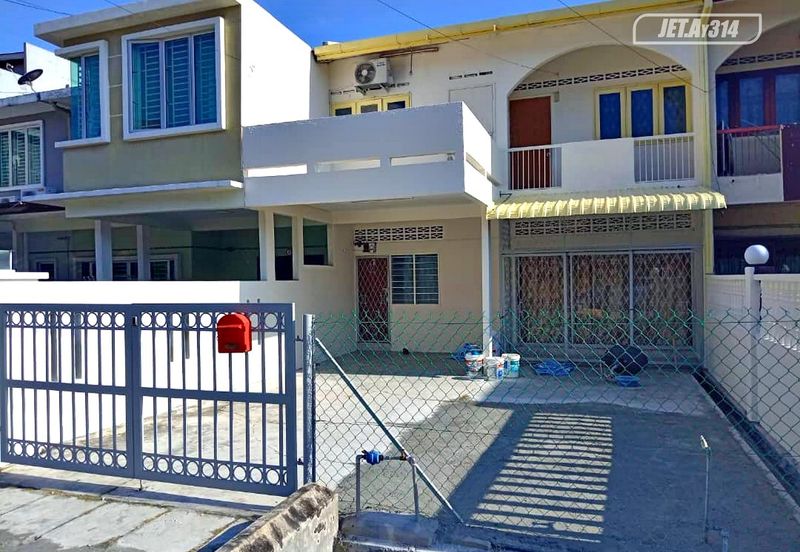 Taman Wangi (Tepi Sungai)