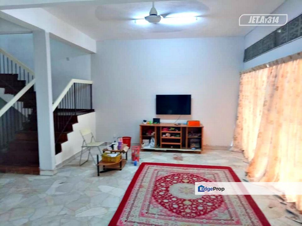 Traditional Charm Meets Modern Convenience 🦢 2 Storey Terrace for SALE @ Teluk Pulai │ 巴生直落玻璃，成熟社区，高潜力 • 排屋 待售, Selangor, Klang