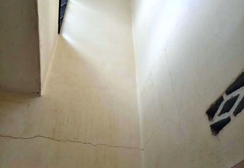 Taman Wangi (Tepi Sungai)