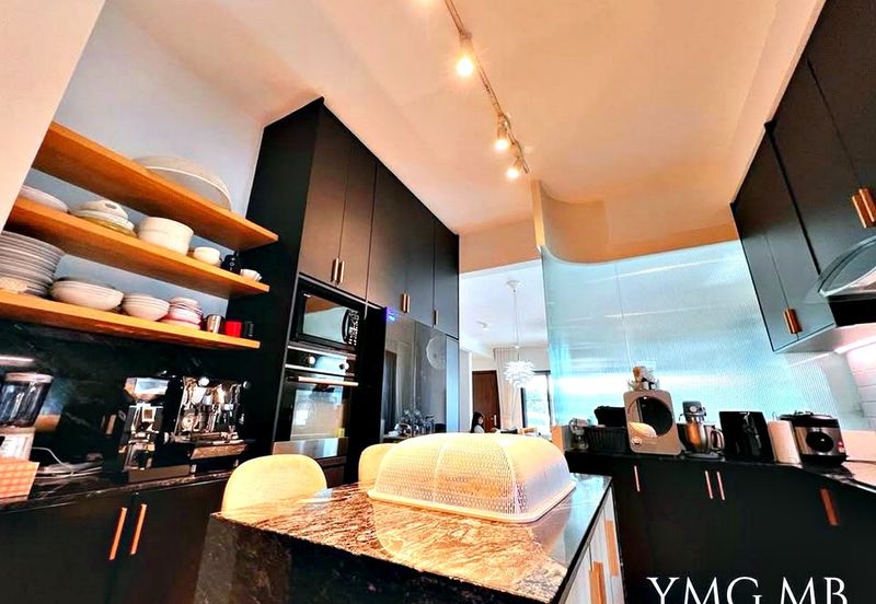 ATHIRA, Bandar Bukit Raja