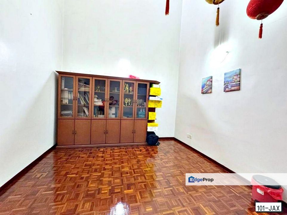 A Modern Family Canvas 🌱 2 Storey House for SALE @ Bandar Baru Klang │ 成熟社区温馨家园 • 双层排屋 待售, Selangor, Klang