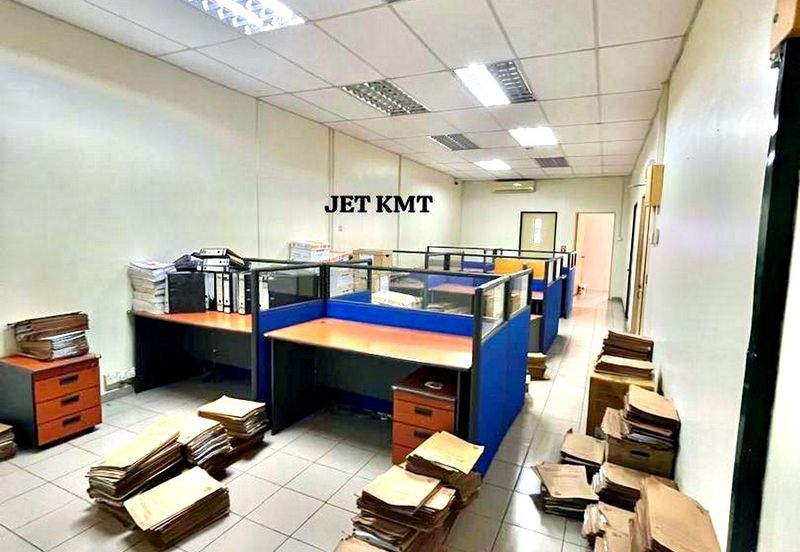 Bayu Tinggi Commercial Centre -Taipan