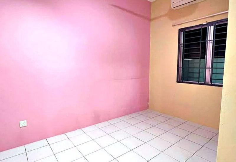 Taman Sungai Kapar Indah