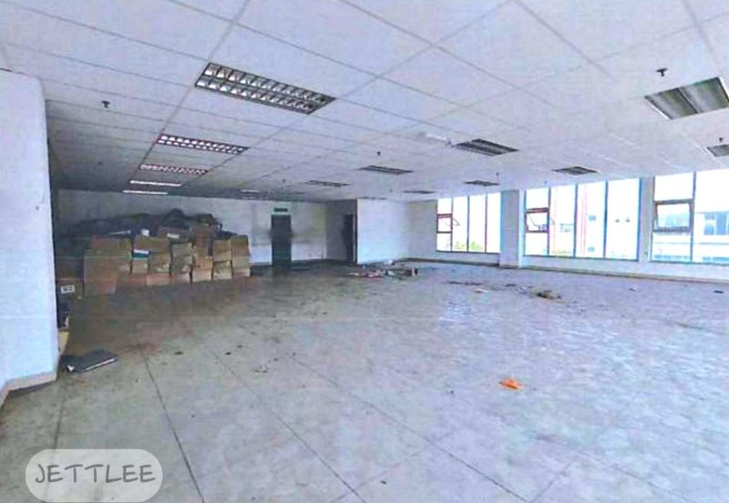 West Port, Pulau Indah