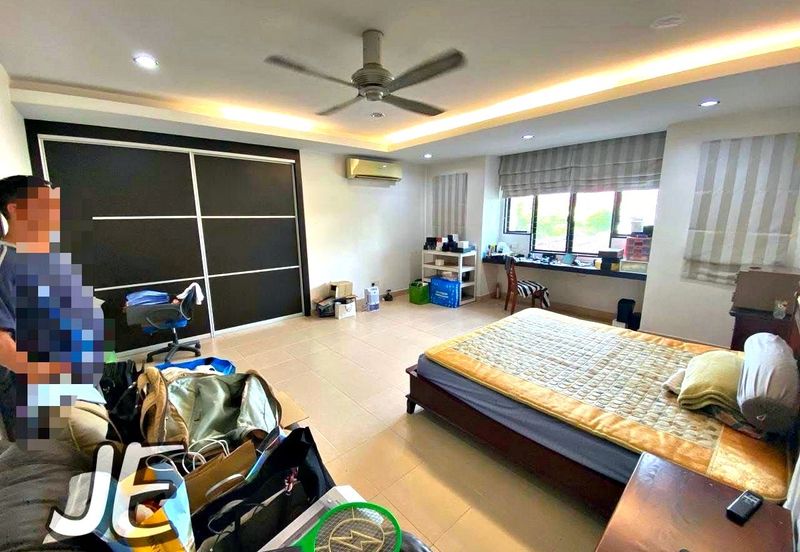 Bandar Bukit Tinggi 2