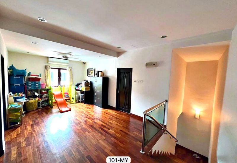 Jalan Rantau Panjang 