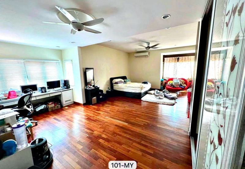 Jalan Rantau Panjang 