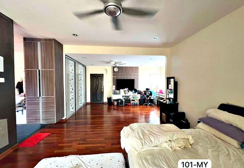 Jalan Rantau Panjang 