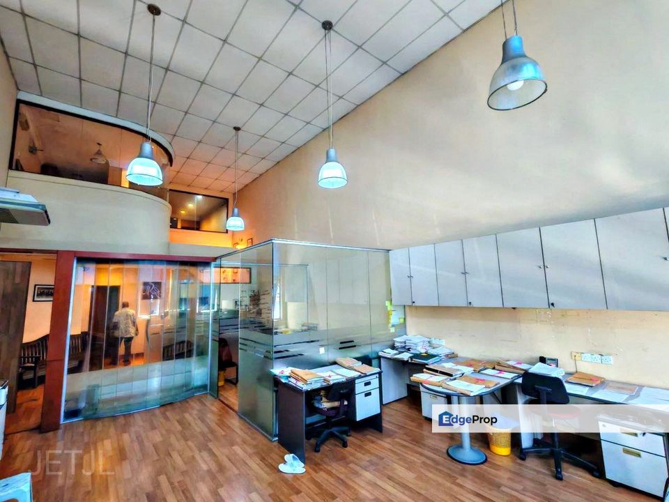 ▌🎯 Prime Opportunity 📈 High ROI 💻 Penthouse Office for Sale @ Wisma Mega, Klang │ 投资首选 • 阁楼办公室 待售, Selangor, Klang