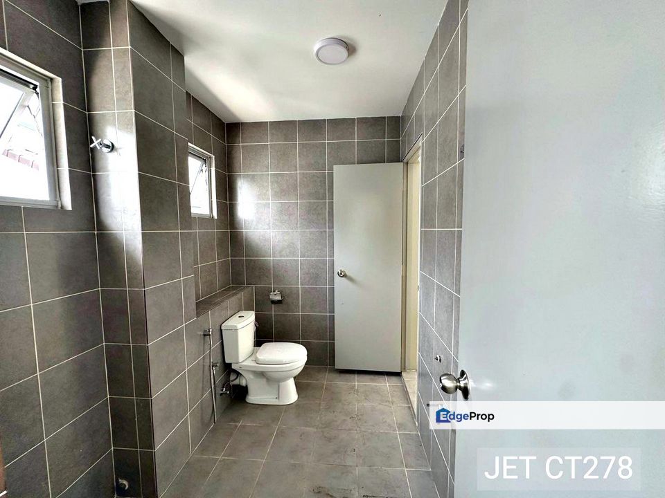 ▌Spacious Living 🪽 2 Storey End Lot Superlink for Rent @ Kota Bayuemas │ 宽敞家园 • 边间待租, Selangor, Klang