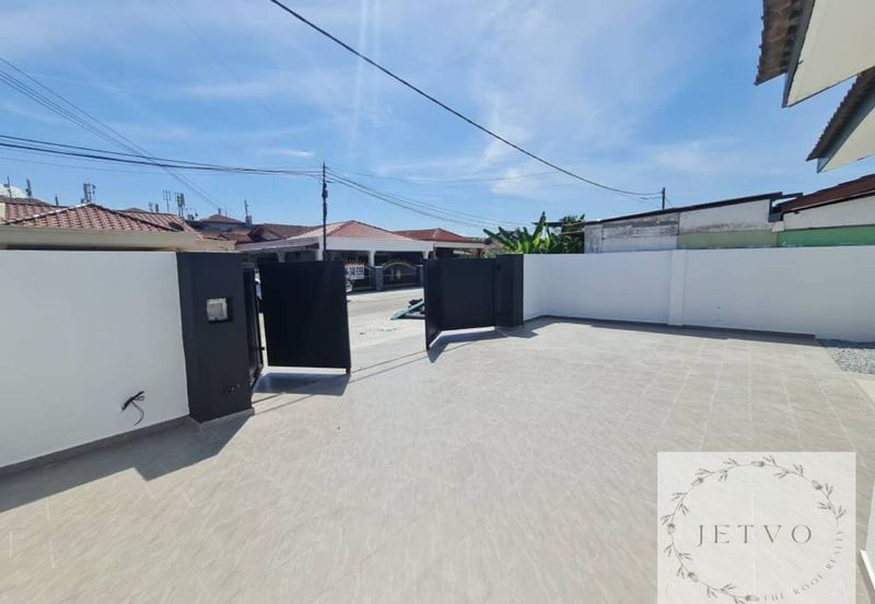 Taman Tepi Sungai ( Taman Teluk Pulai Indah )