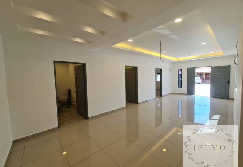 Taman Tepi Sungai ( Taman Teluk Pulai Indah )