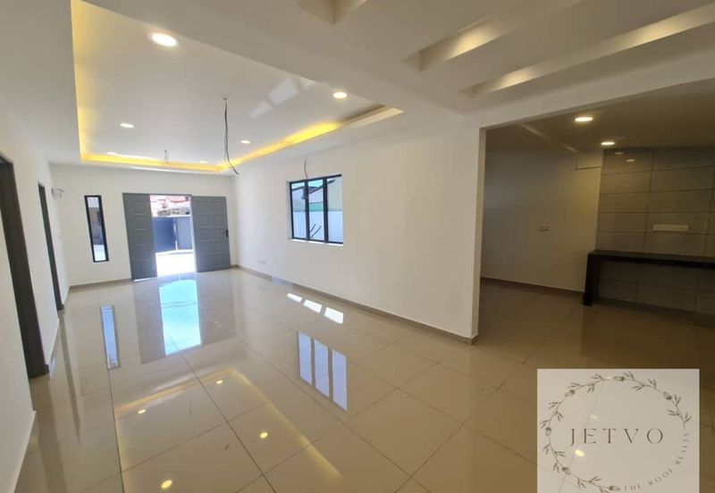 Taman Tepi Sungai ( Taman Teluk Pulai Indah )