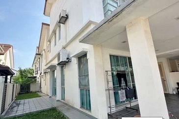 Damai 16, Setia Alam